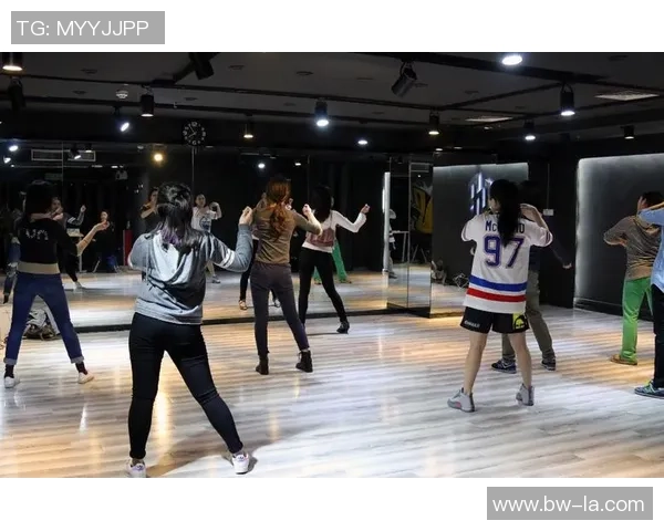 吴强独家分享街舞心得与技巧助你舞出自我风格与魅力